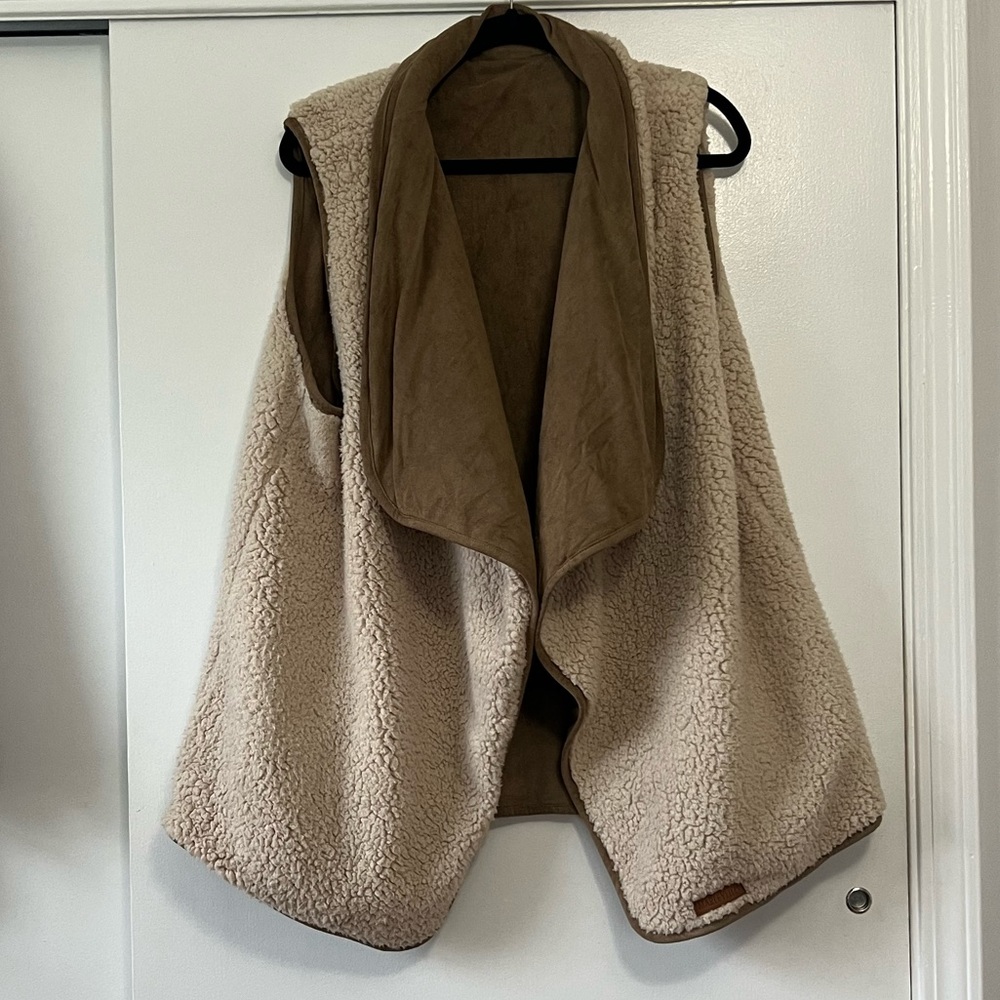 Reversible Marley Lilly Suede/Sherpa Vest